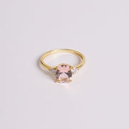 Blush Morganite Yüzük