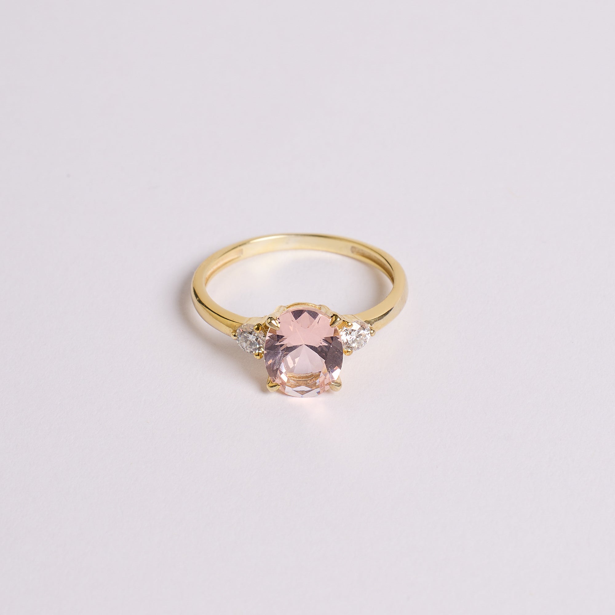 Blush Morganite Yüzük