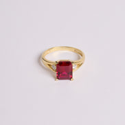 Rose Ruby Yüzük
